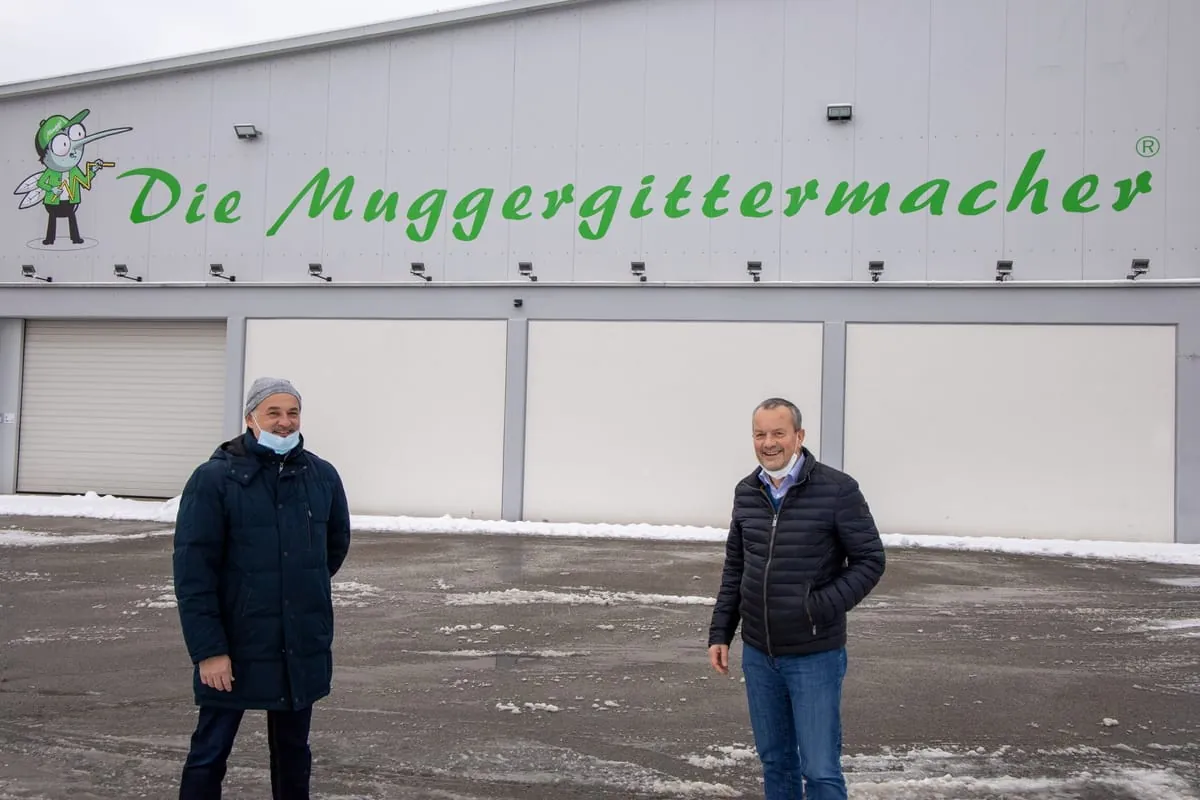 Großzügige Spende der Muggergittermacher