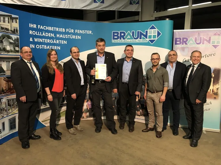 3E erhält Liferantenaward von Rolladen Braun