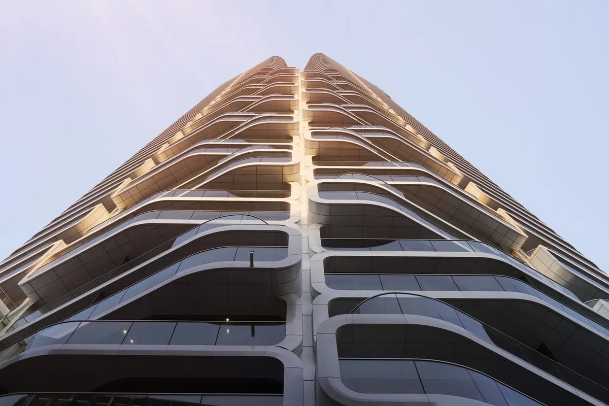 Sonnenschutz für Deutschlands höchstes Wohnhochhaus