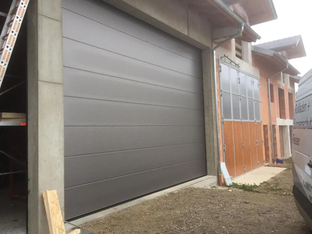 Zwischen Büro und Baustelle