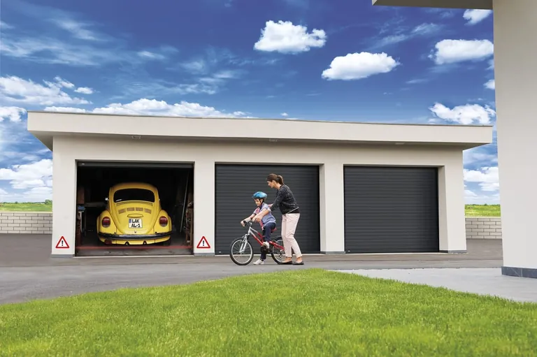 Neues Bearbeitungszentrum von Lakal