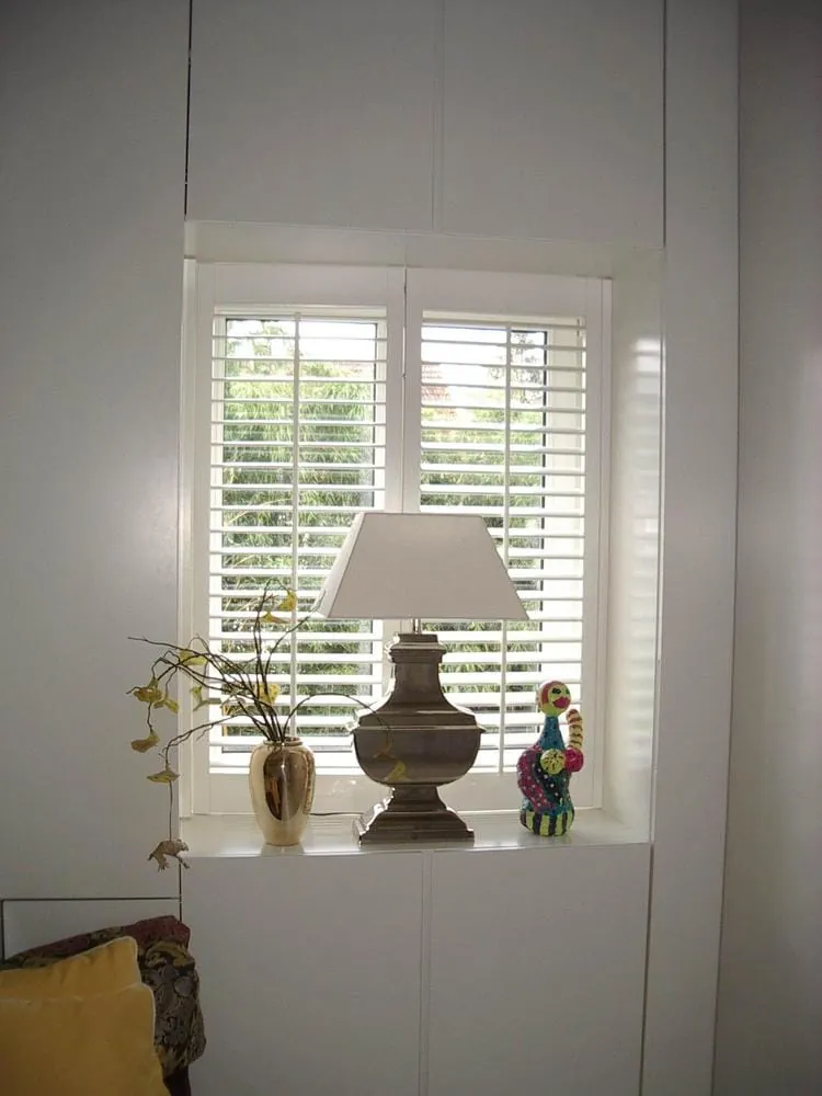 Weiße Shutters von Jasno