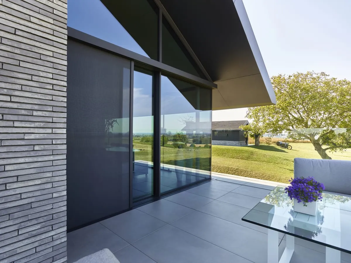 Schieben Sie die Markise doch mal zur Seite