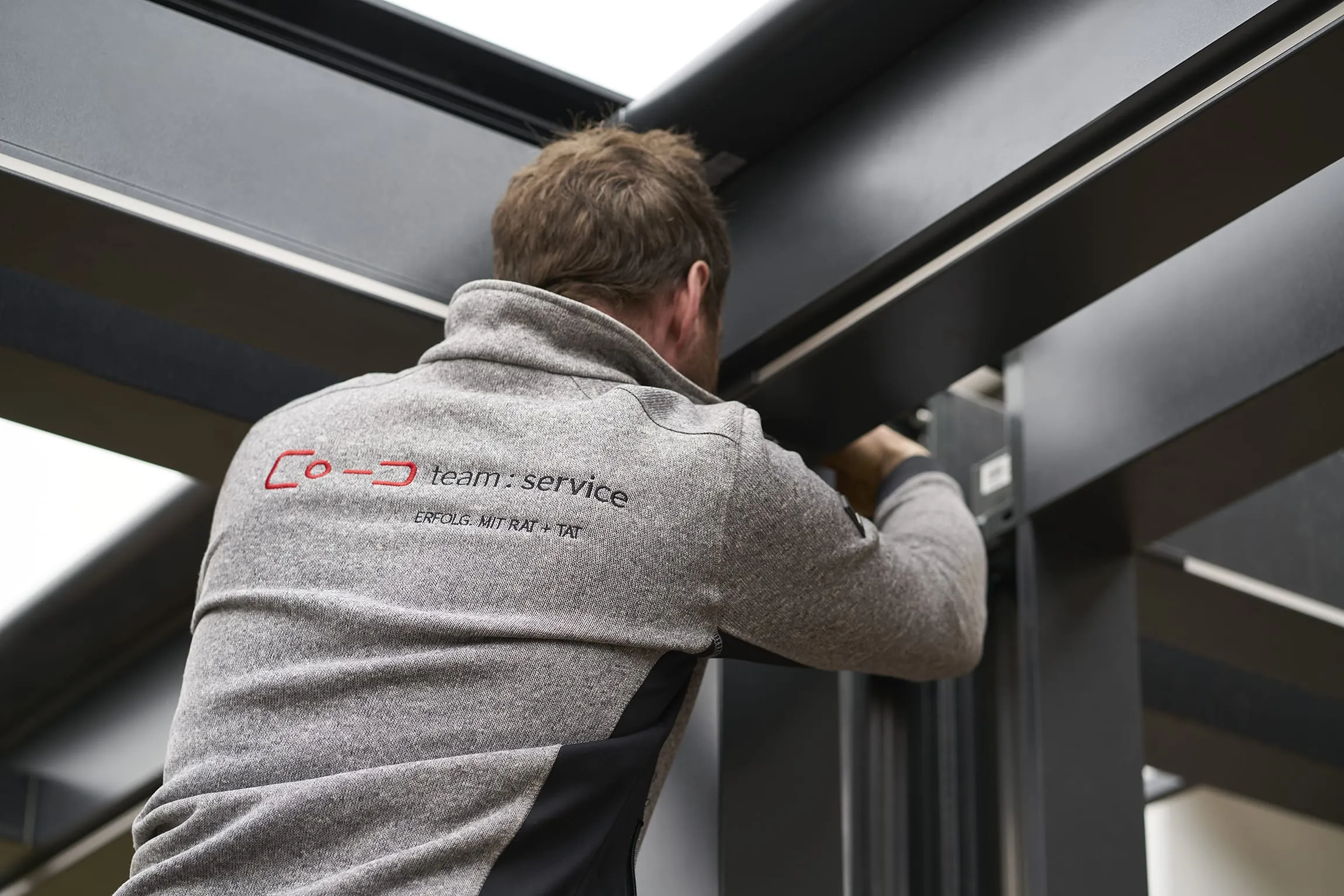 Zeit und Kosten bei der Markisenmontage sparen