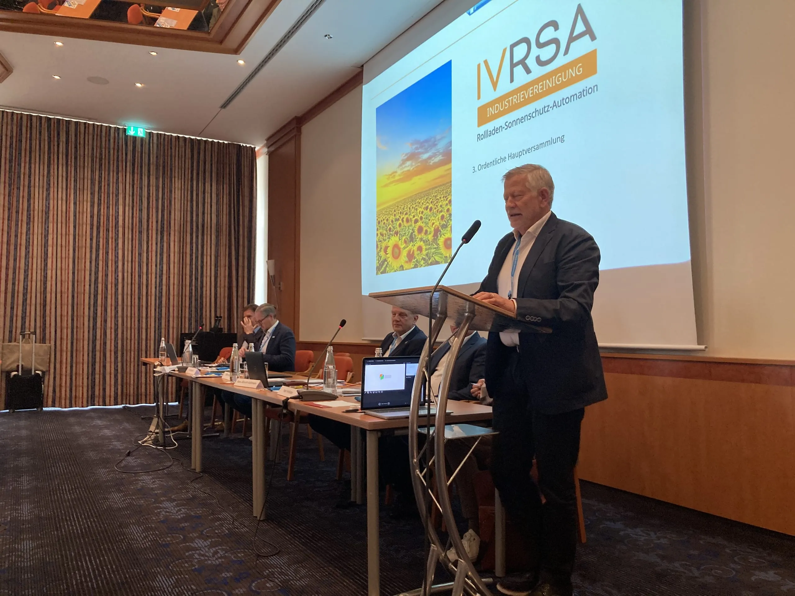 Hachtel: "Spirale von Klimawandel und Energiebedarf für Kühlung vermeiden."