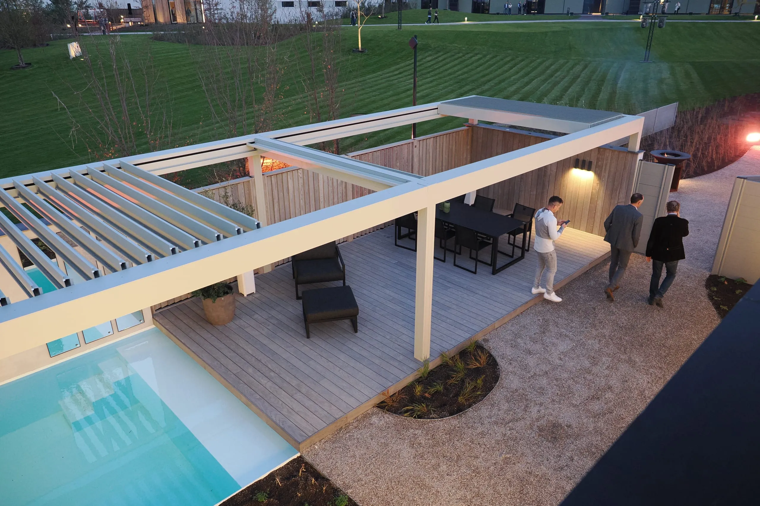 Outdoor Living Areal NOA eröffnet