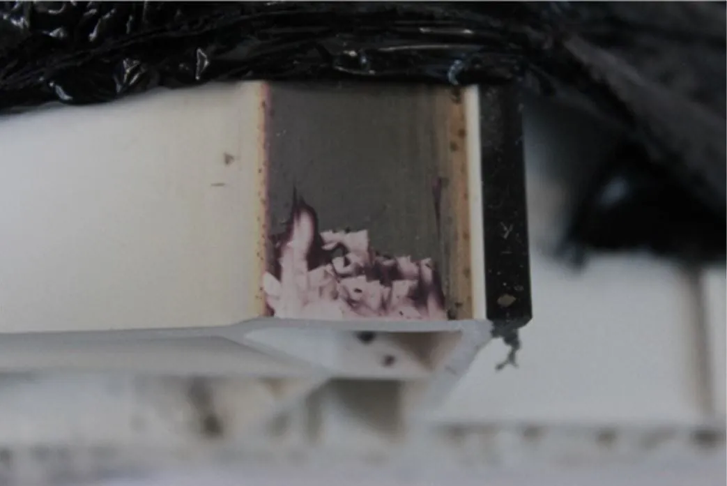 Ursache für Verfärbungen von Fensterrahmen aus Kunststoff geklärt