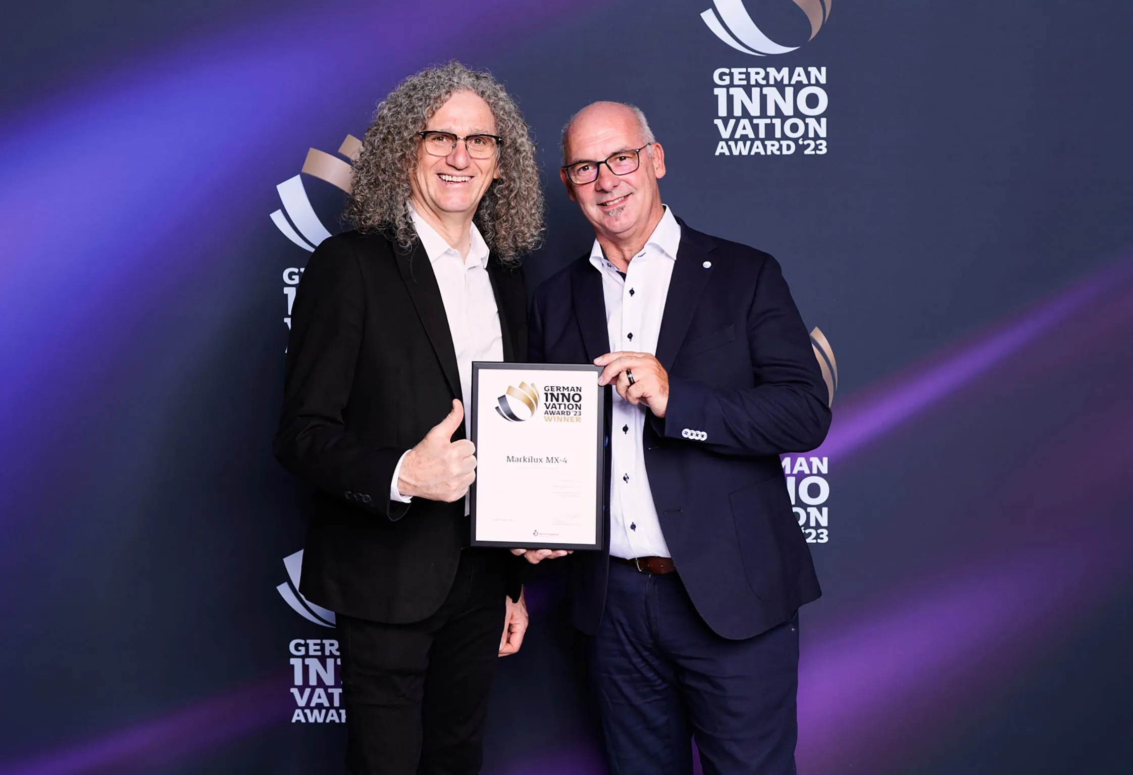 Markilux: MX-4 räumt Preise ab