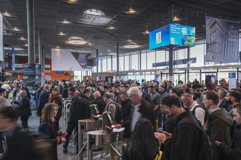 61.232 Fachbesucherinnen und -besucher aus 146 Ländern kamen nach Stuttgart auf die R+T 2024.