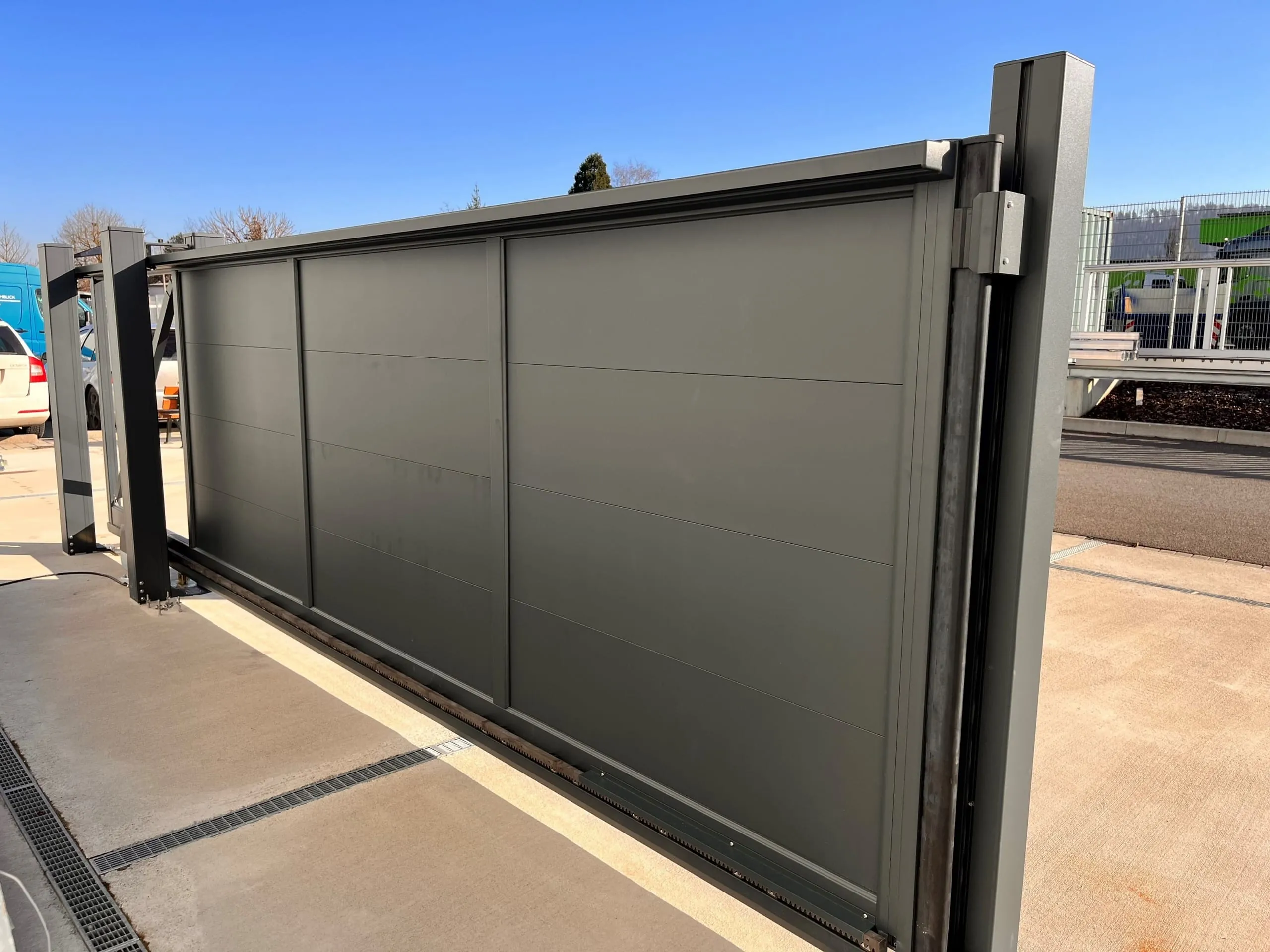 Berner: Neues Schiebetor für preisbewusste Bauherren