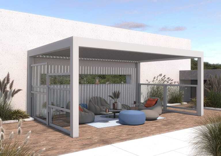 Beim Herunterfahren der Glaselemente werden jeweils ca. 50 Prozent der Gesamtfl&auml;che frei.