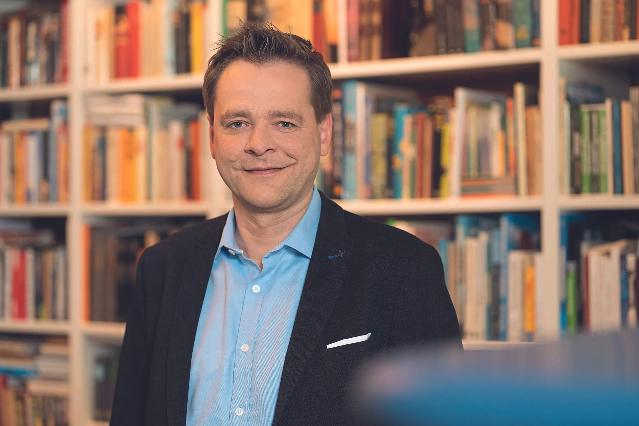 Hunter Douglas ordnet Vertriebsstrukturen neu