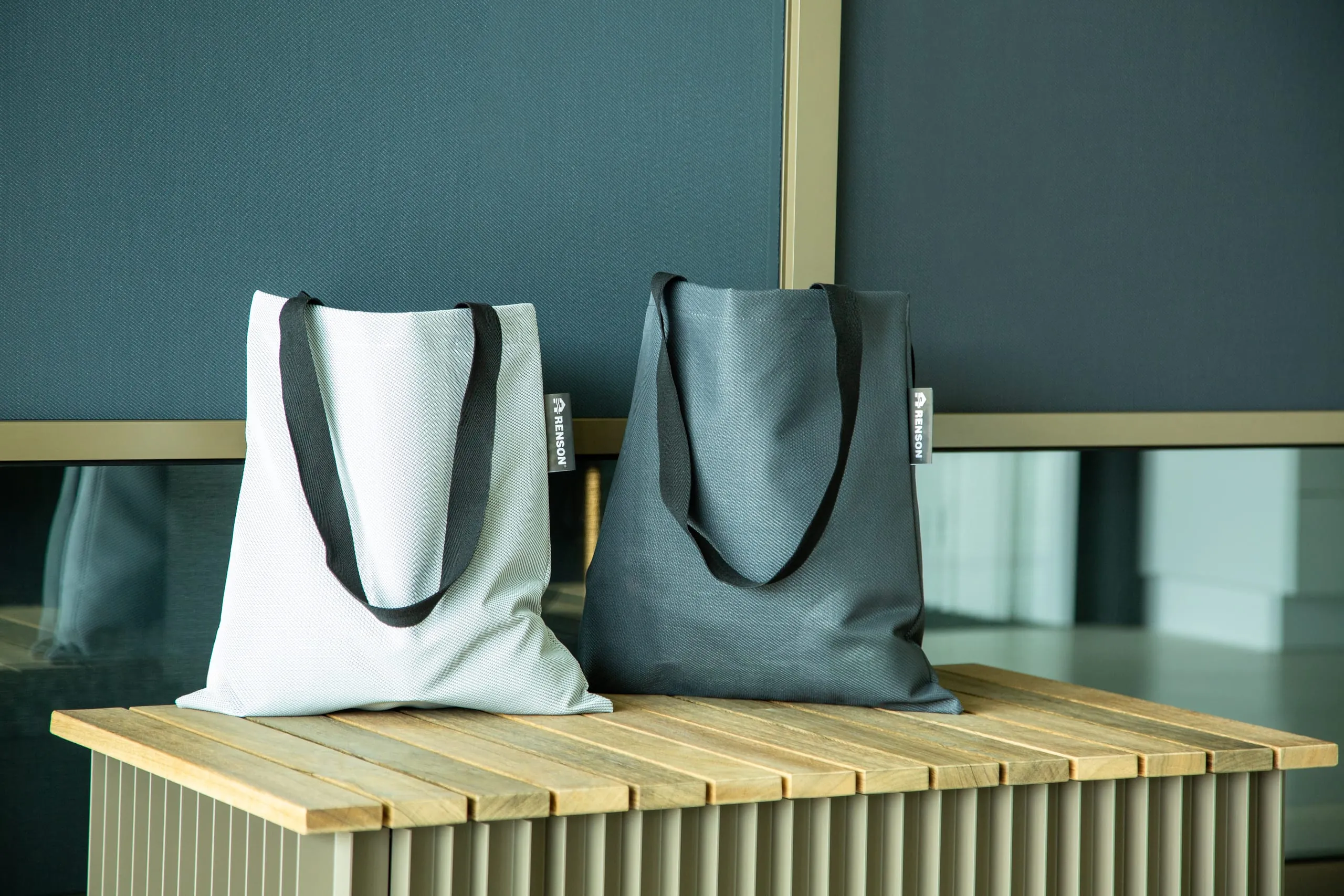 Screentuch-Reste von Renson erhalten zweites Leben