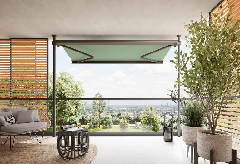 Die neue Balkonmarkise Markilux 900 wurde für ihr fortschrittliches Klemmsystem und die grazile Form mit dem Red Dot Best of the Best ausgezeichnet und erhielt 99 von 100 möglichen Red-Dot-Punkten.