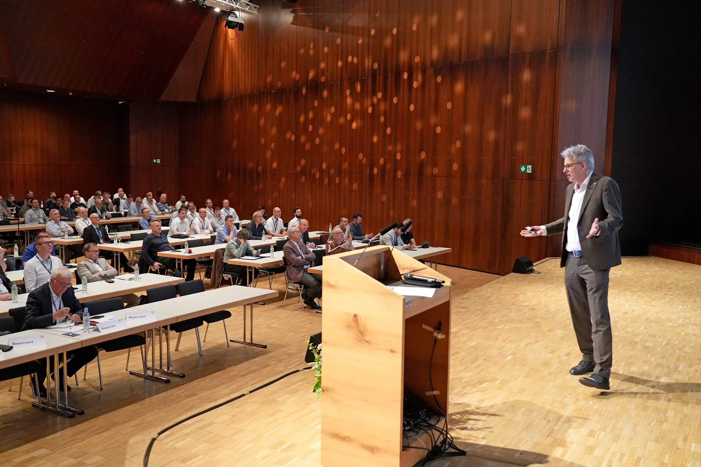 Branchentreff gibt Tipps zur Umsetzung von Nachhaltigkeit