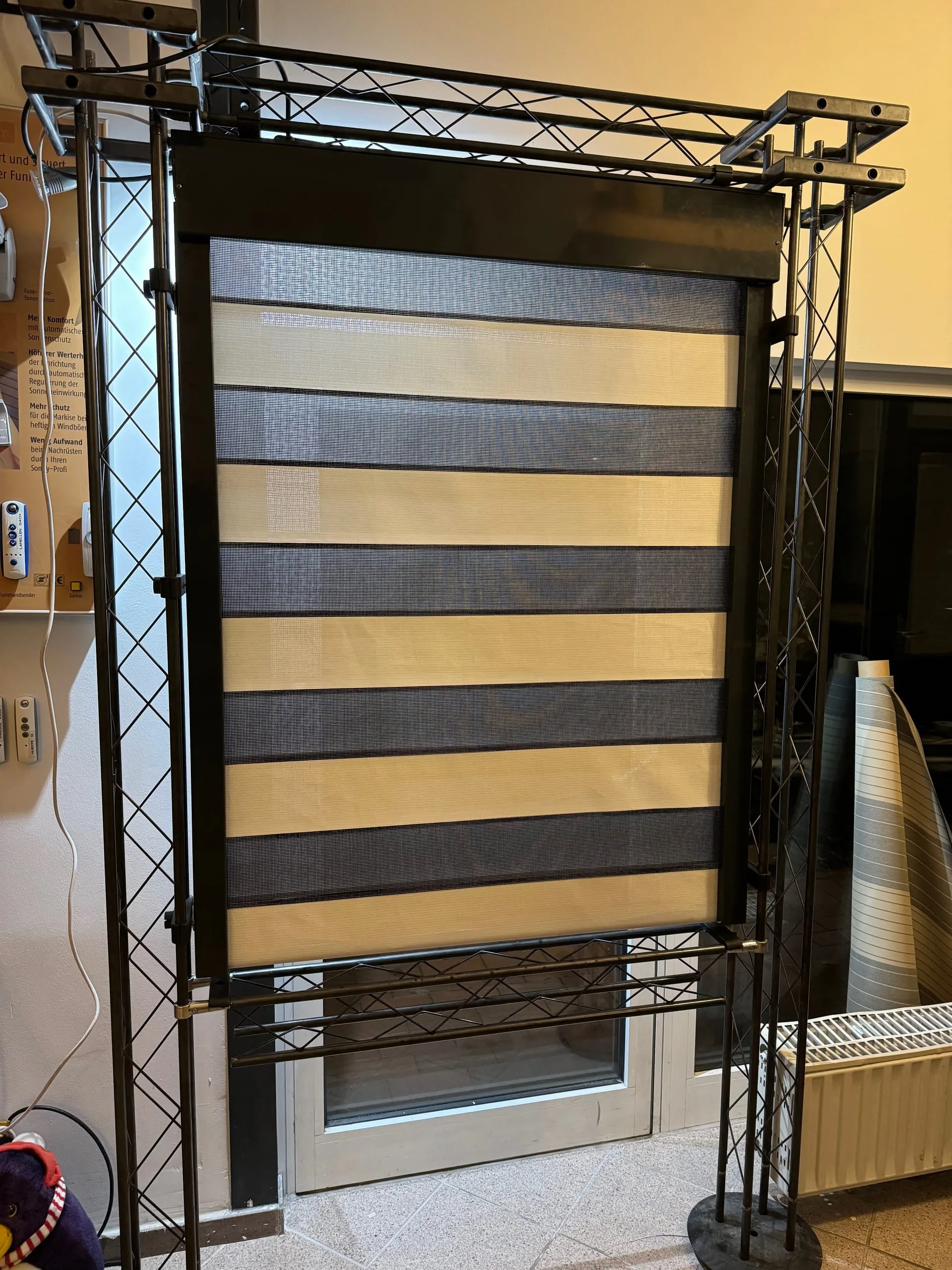 Markisen Schulz stellt neuartige Fenstermarkise vor