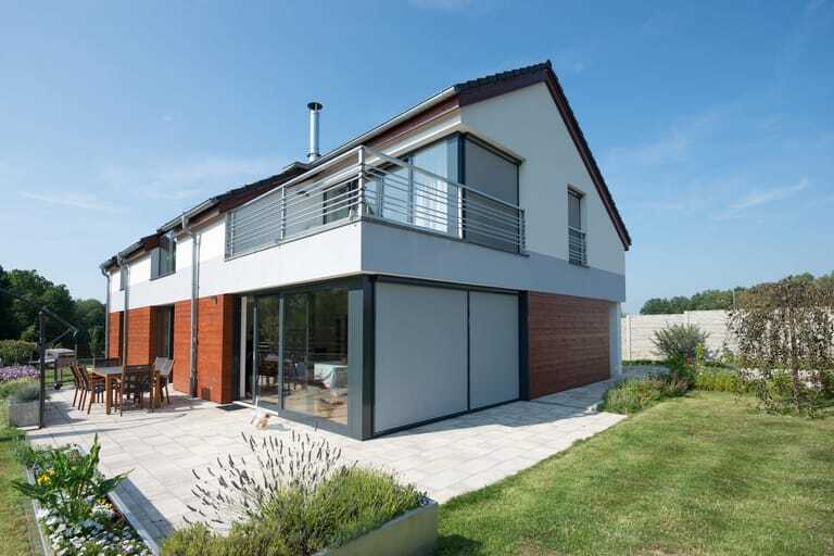 Von komplett blickdicht bis leicht verschattend bietet Groja nun eine breite Vielfalt an Textilscreens f&uuml;r die einfache Montage an.