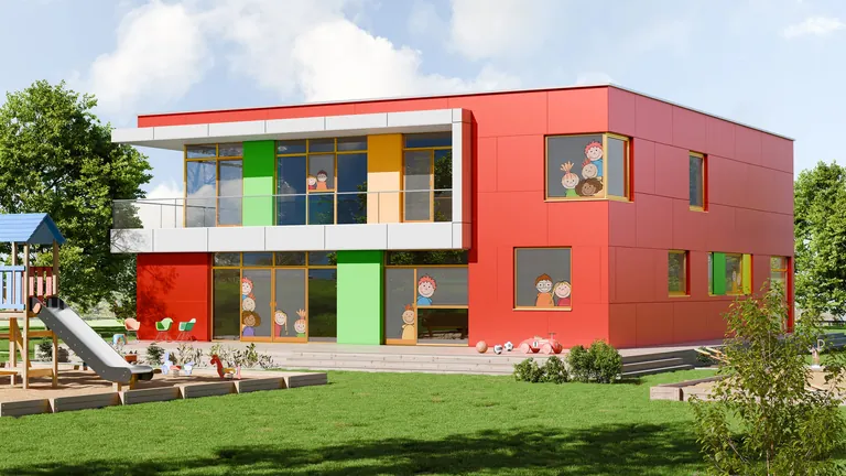 Mit individuellen Motiven l&auml;sst sich bedruckter Insektenschutz als Designelement an Fenster und Fassade einsetzen.