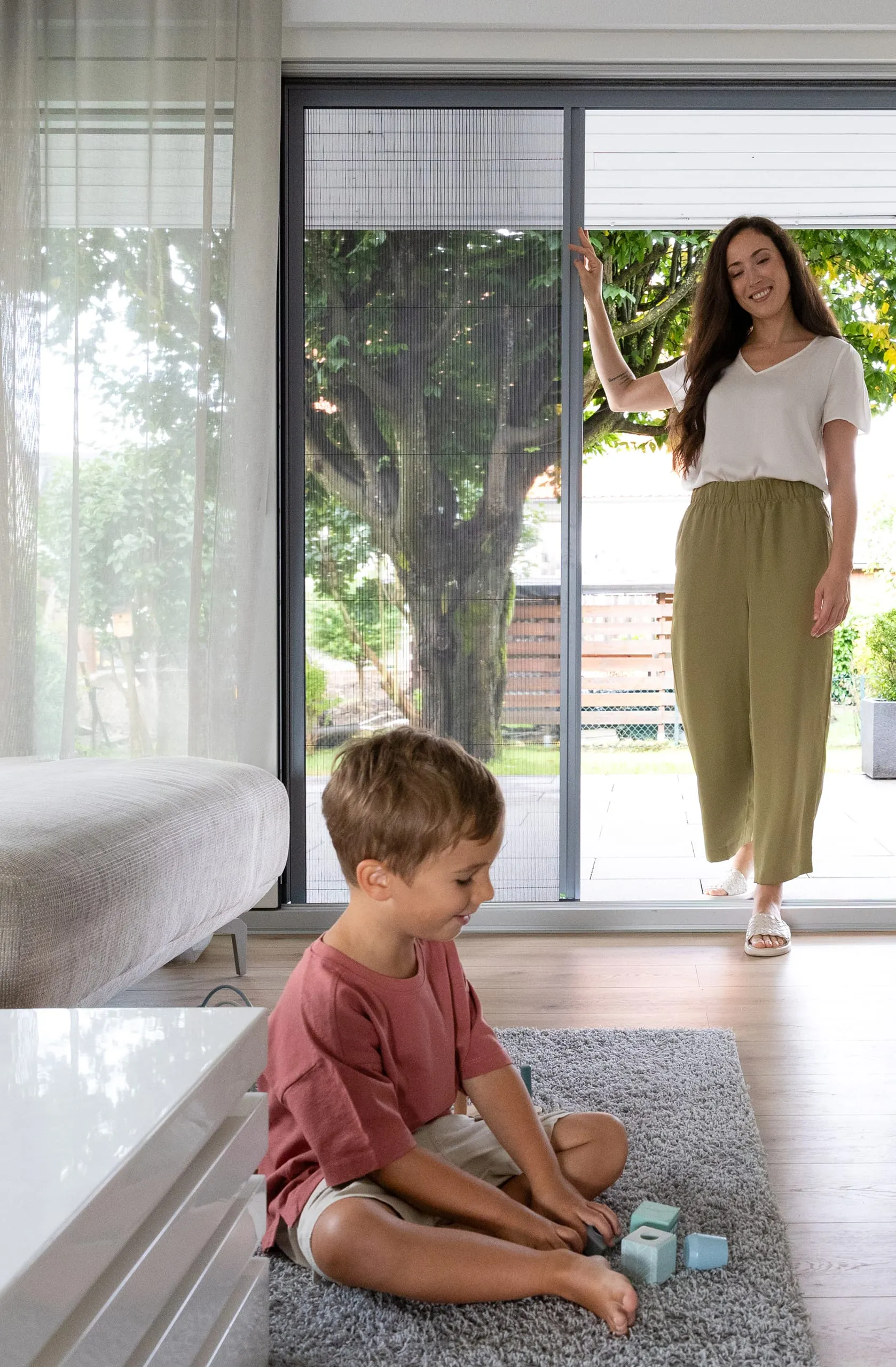 Neher stellt neues Insektenschutz-Plissee vor