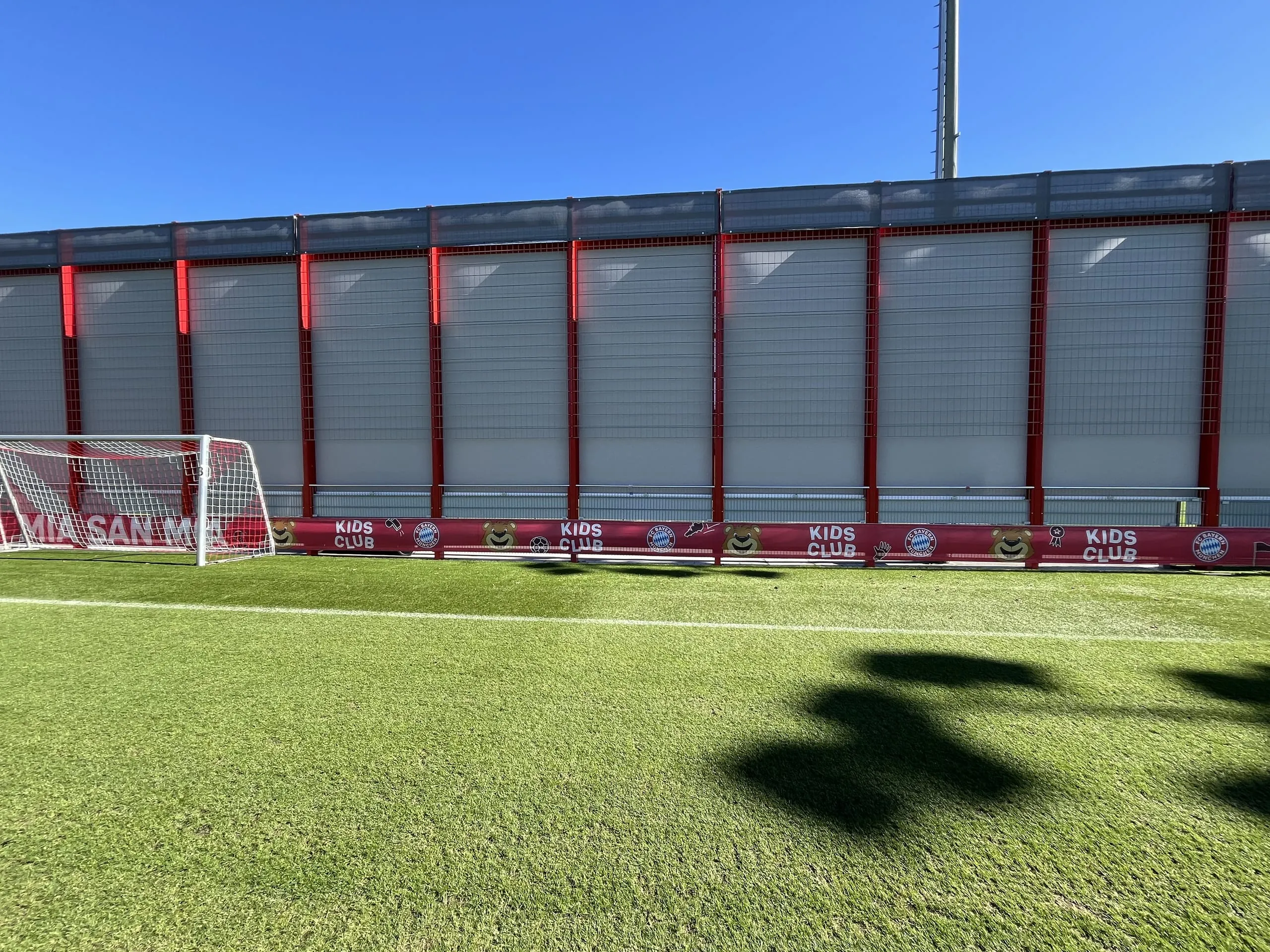 Zip-Anlagen von Shadesign für FC Bayern München