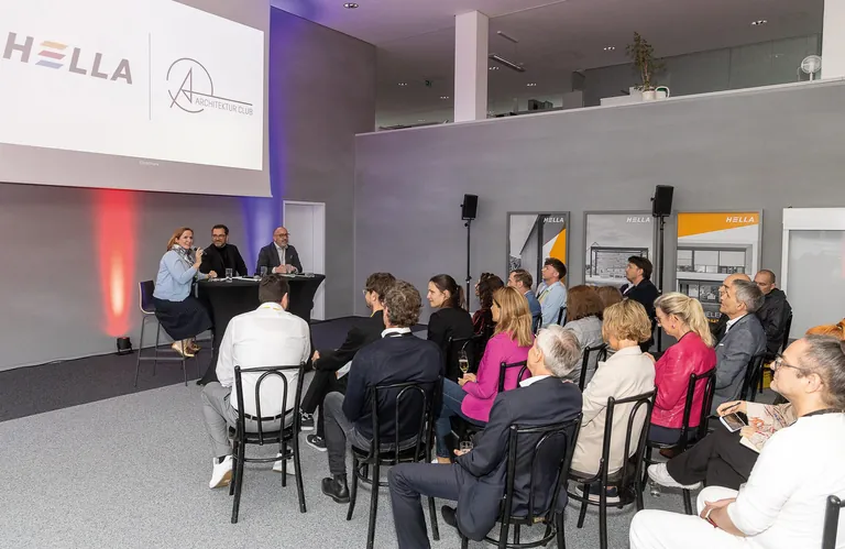 Zum f&uuml;nften Hella Architektur Club Anfang Mai kamen Brancheninsider aus Architektur, Design und Immobilien.