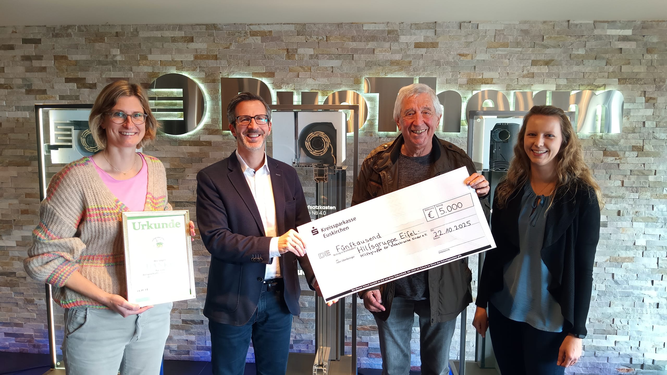 Duotherm spendet 5.000 Euro für krebskranke Kinder