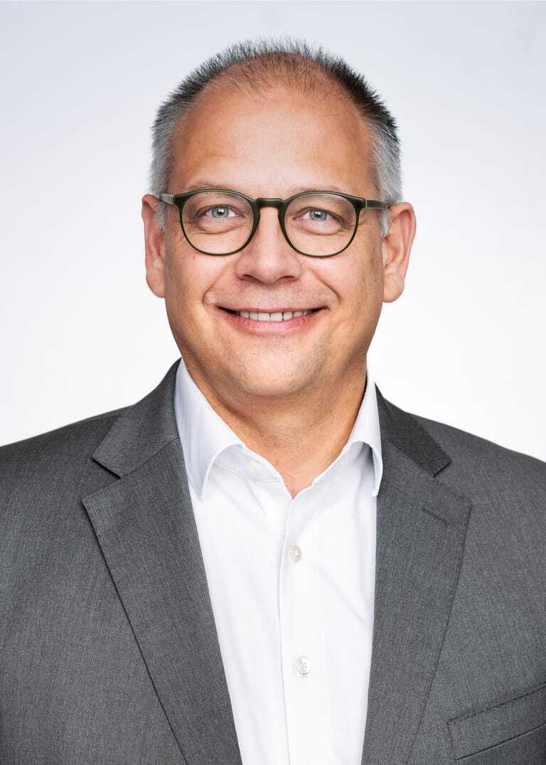 Tim F&uuml;ldner ist seit Anfang 2024 Gesch&auml;ftsf&uuml;hrer von Weinor.