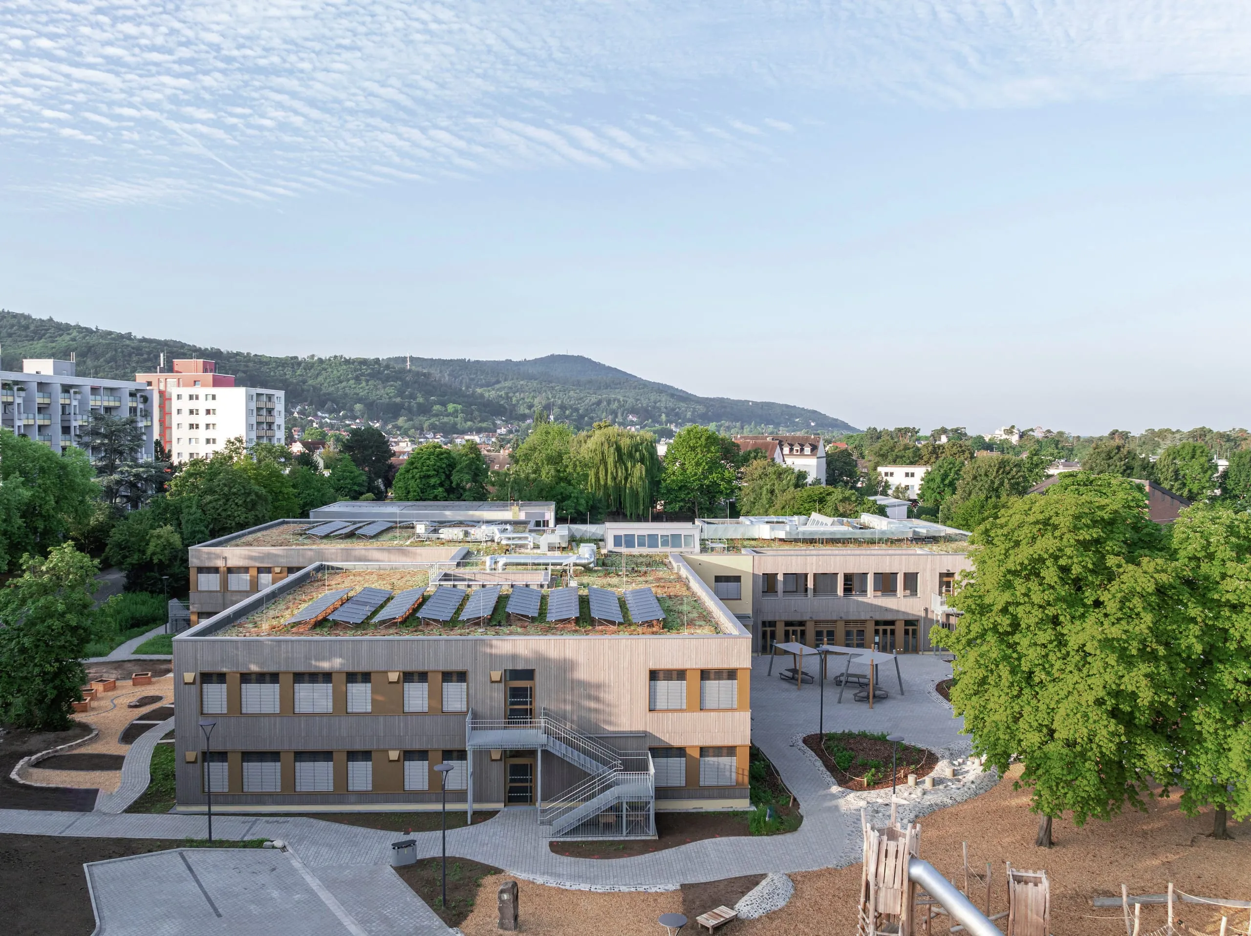 Automatisierter Sonnenschutz von Warema für neue Grundschule
